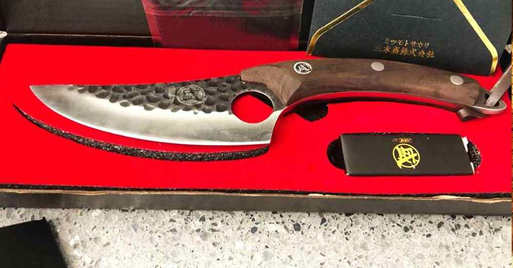 Huusk handmade knives review